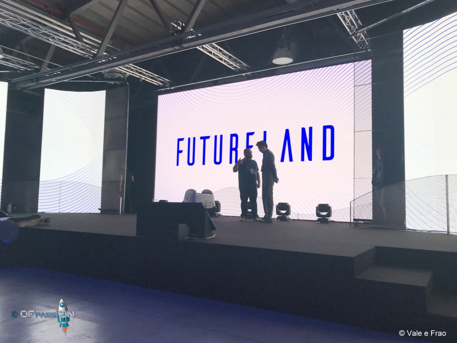 preparazione palco di Futureland Milano ofpassion